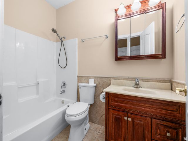 1317 E SOUTH POND CIR, Mapleton, UT 84664