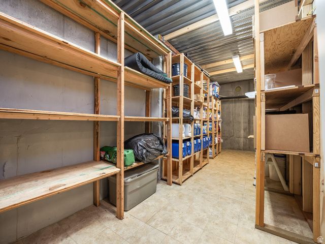 1317 E SOUTH POND CIR, Mapleton, UT 84664