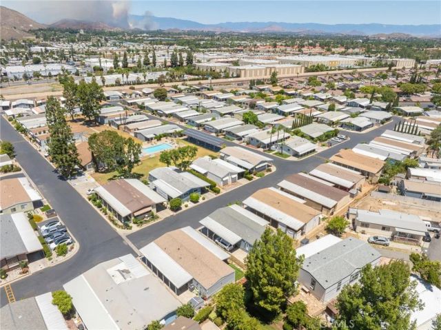 3663 Buchanan 11, Riverside, CA 92503