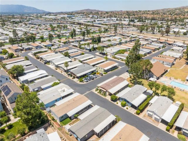 3663 Buchanan 11, Riverside, CA 92503