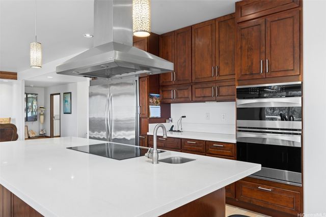 84-1080 Maunaolu Street, Waianae, HI 96792