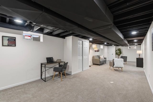 9032 N Regent ROAD, Bayside, WI 53217