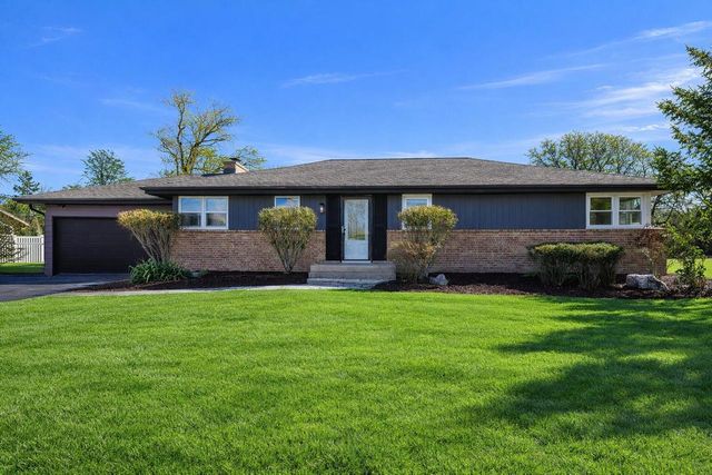 9032 N Regent ROAD, Bayside, WI 53217