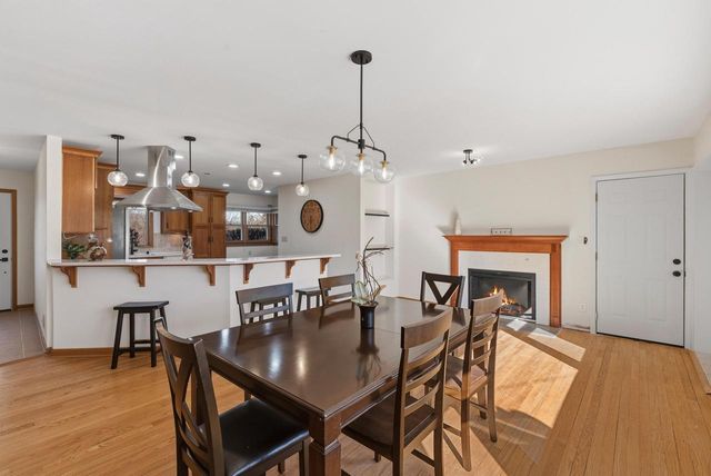 9032 N Regent ROAD, Bayside, WI 53217