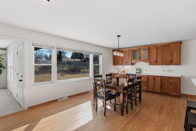 9032 N Regent ROAD, Bayside, WI 53217