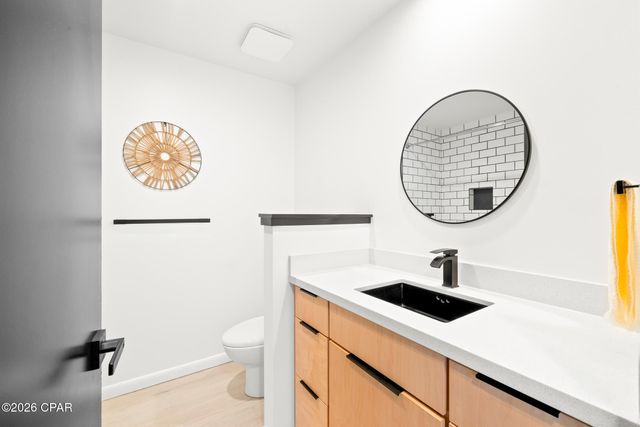 4725 Halcyon Drive, Panama City, FL 32404