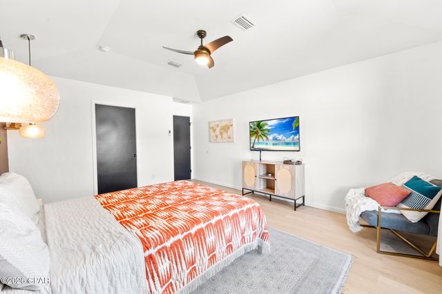 4725 Halcyon Drive, Panama City, FL 32404