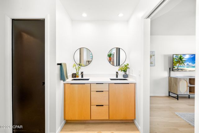 4725 Halcyon Drive, Panama City, FL 32404