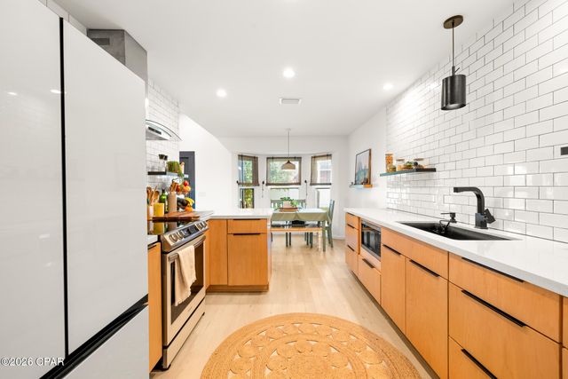 4725 Halcyon Drive, Panama City, FL 32404