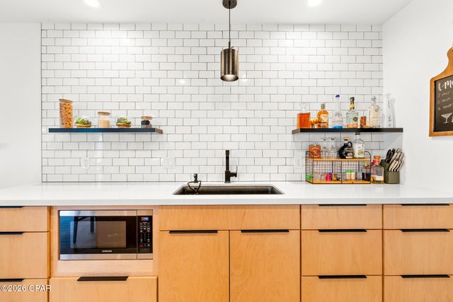 4725 Halcyon Drive, Panama City, FL 32404