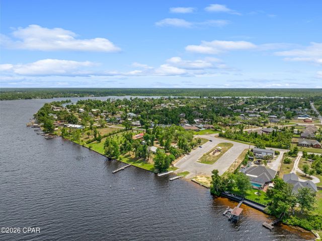 4725 Halcyon Drive, Panama City, FL 32404