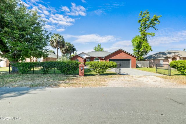 4725 Halcyon Drive, Panama City, FL 32404