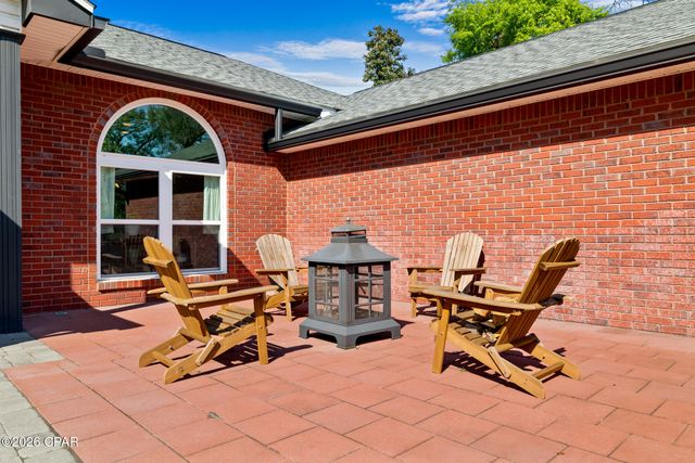 4725 Halcyon Drive, Panama City, FL 32404