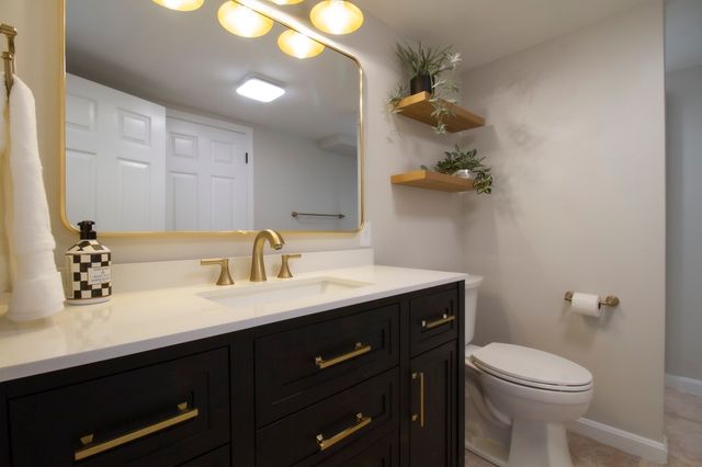 7 Bayberry Lane, Salisbury, MA 01952