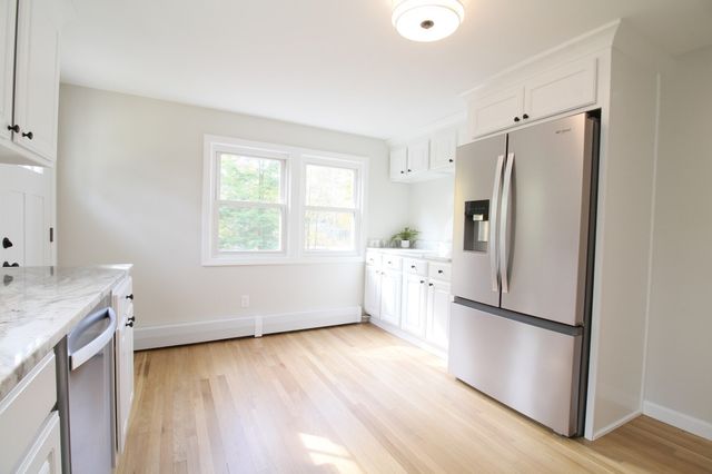 7 Bayberry Lane, Salisbury, MA 01952