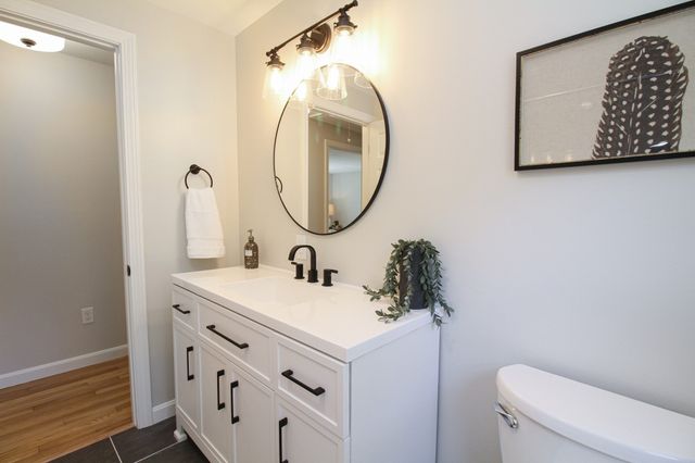 7 Bayberry Lane, Salisbury, MA 01952