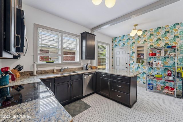 2685 DELLWOOD Avenue, Jacksonville, FL 32204