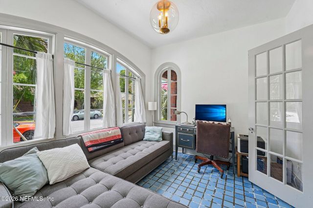 2685 DELLWOOD Avenue, Jacksonville, FL 32204
