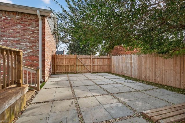 1025 Walt Whitman WAY, Virginia Beach, VA 23455