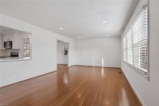 1025 Walt Whitman WAY, Virginia Beach, VA 23455