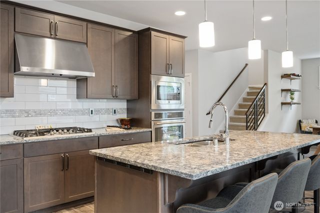 709 153rd Place SW, Lynnwood, WA 98087