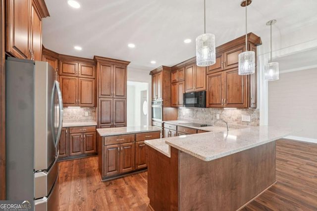 569 Byrd Mountain Lane, Canton, GA 30114