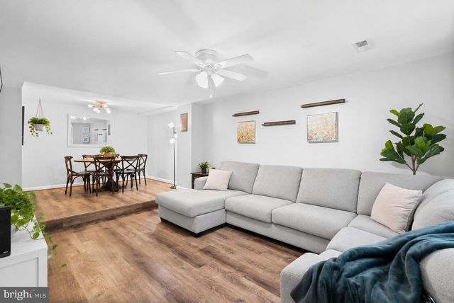 19951 DREXEL HILL CIR, Gaithersburg, MD 20886