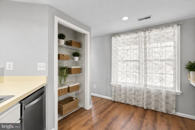 19951 DREXEL HILL CIR, Gaithersburg, MD 20886