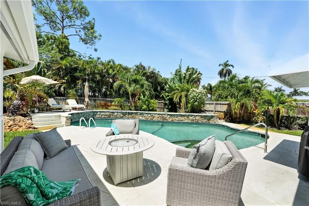 1063 22nd AVE N, NAPLES, FL 34103 — photo 2