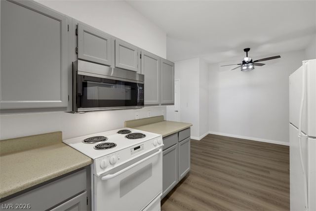 231 West Horizon Ridge Parkway 316, Henderson, NV 89012