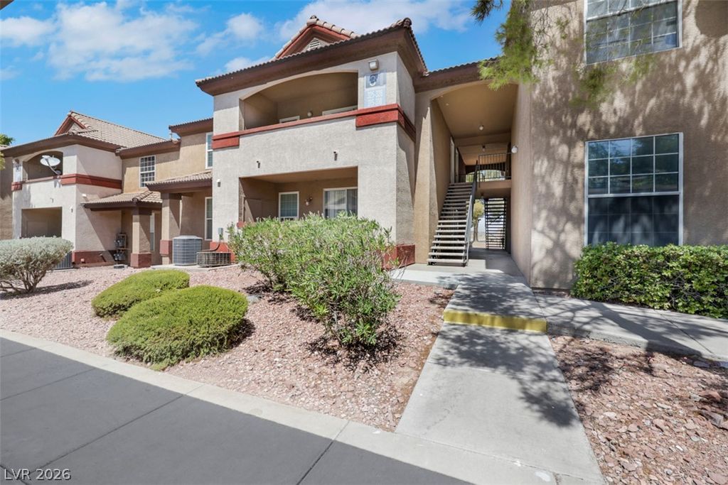 231 West Horizon Ridge Parkway 316, Henderson, NV 89012