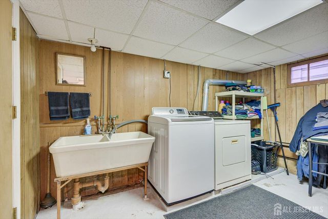 74 Bloomfield Avenue, Edison, NJ 08837