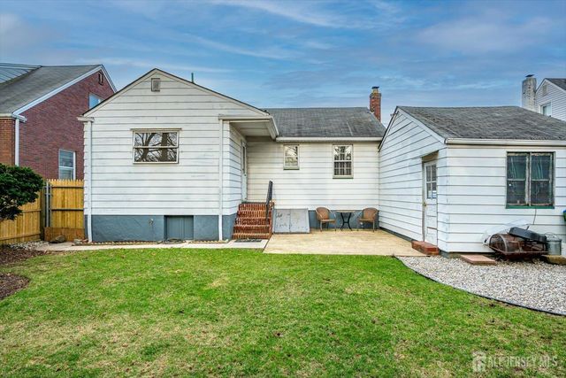 74 Bloomfield Avenue, Edison, NJ 08837