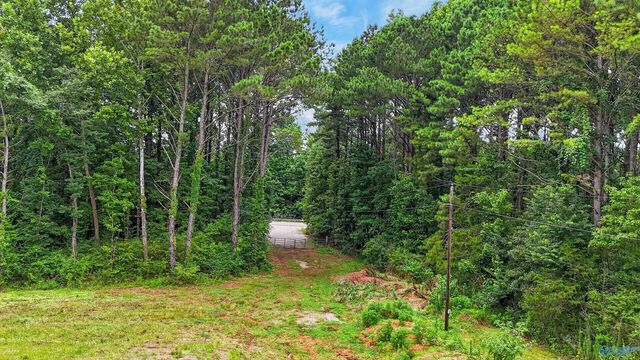 403 Naugher Road, Huntsville, AL 35811
