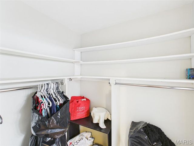 210 N 17th Street 909, St Louis, MO 63103