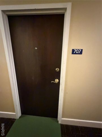 210 N 17th Street 909, St Louis, MO 63103