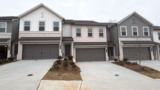 5317 Frontier Court Drive, Flowery Branch, GA 30542