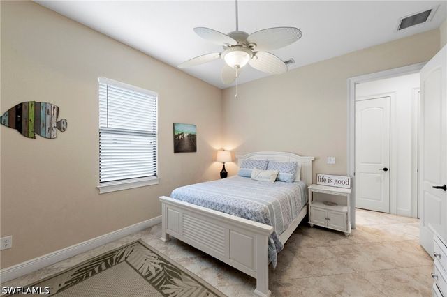538 104th AVE N, Naples, FL 34108