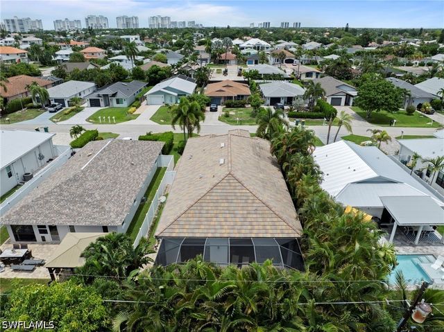 538 104th AVE N, Naples, FL 34108
