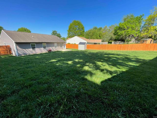 1116 W Pine Meadows Drive, Bloomington, IN 47403