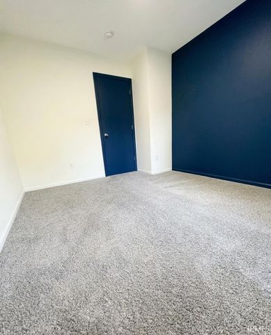 1116 W Pine Meadows Drive, Bloomington, IN 47403