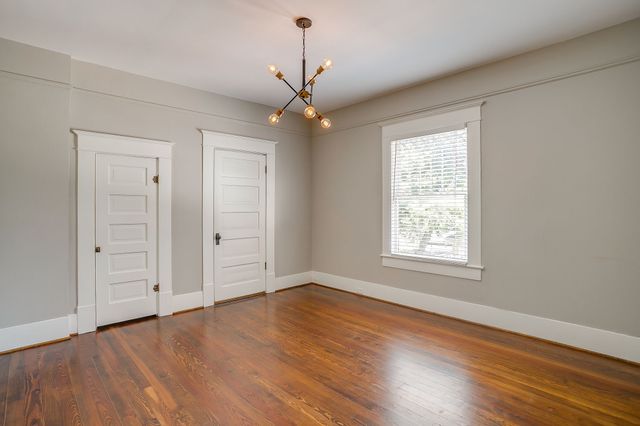 1630 Mistletoe Boulevard B, Fort Worth, TX 76104