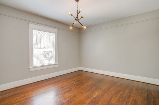 1630 Mistletoe Boulevard B, Fort Worth, TX 76104
