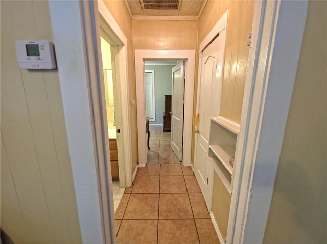 903 Cameron Avenue, Dallas, TX 75223