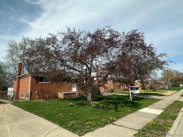 30026 Bock Street, Garden City, MI 48135