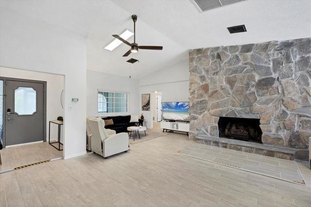 879 E 2ND STREET, Englewood, FL 34223