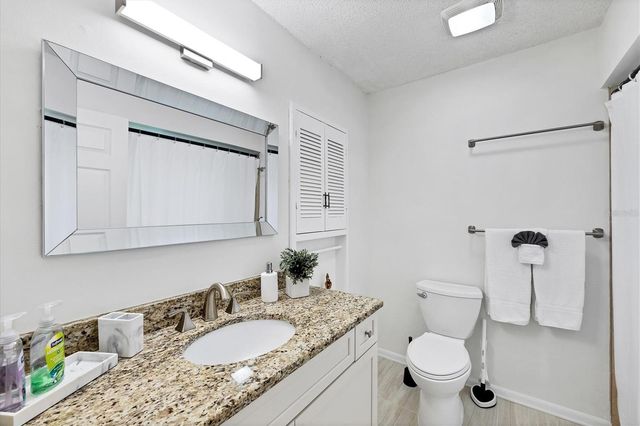879 E 2ND STREET, Englewood, FL 34223