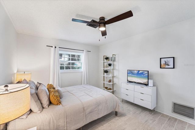 879 E 2ND STREET, Englewood, FL 34223