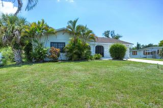 879 E 2ND STREET, Englewood, FL 34223