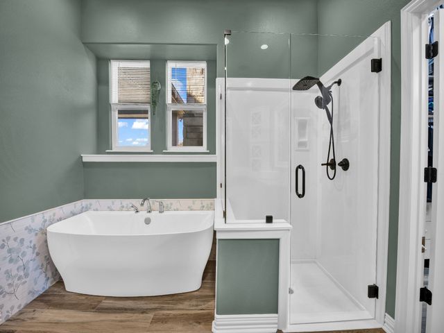 6000 Justine Court, Granbury, TX 76049